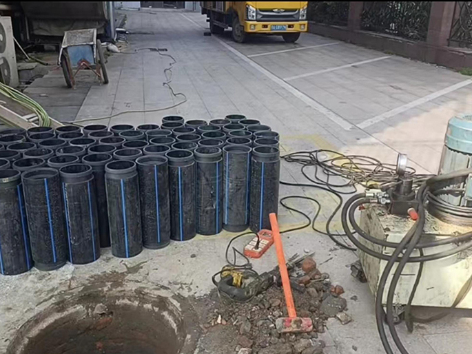 怀来PE置换管厂家 DN315置换管 非开挖管短管置换